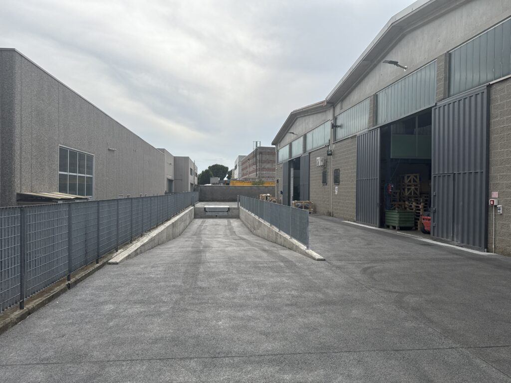 ristrutturazioni-esterne-brianza-strutture-industriali