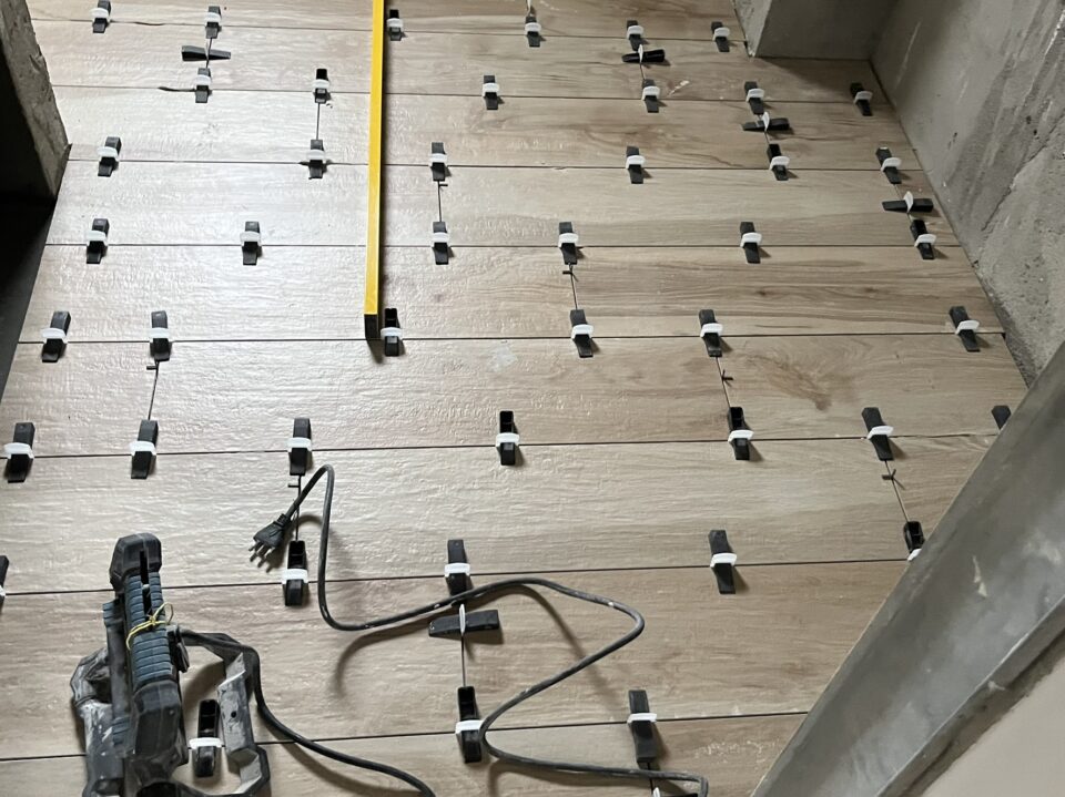 Posa pavimenti e rivestimenti