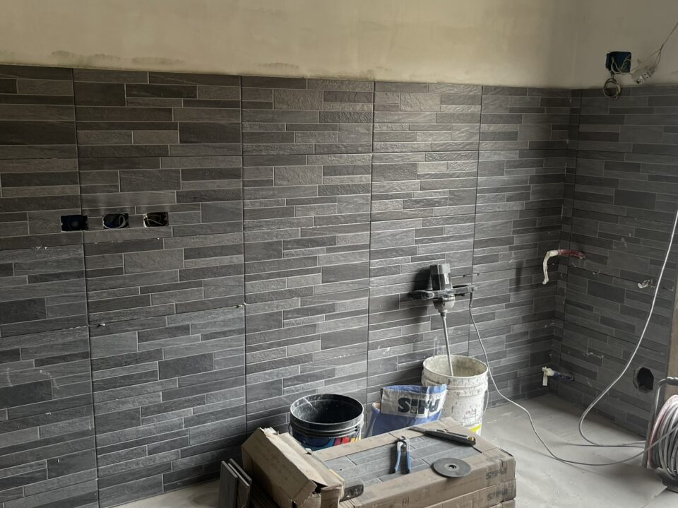 Posa pavimenti e rivestimenti