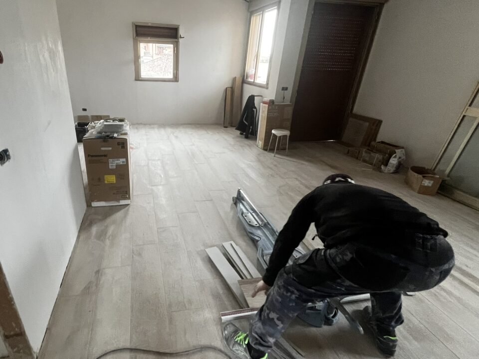 Posa pavimenti e rivestimenti